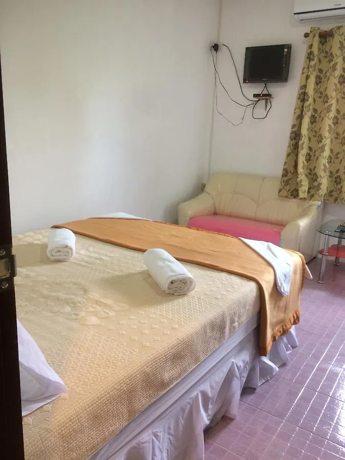 فندق مبيت وإفطار Nai Yang Beach Hero Phuket